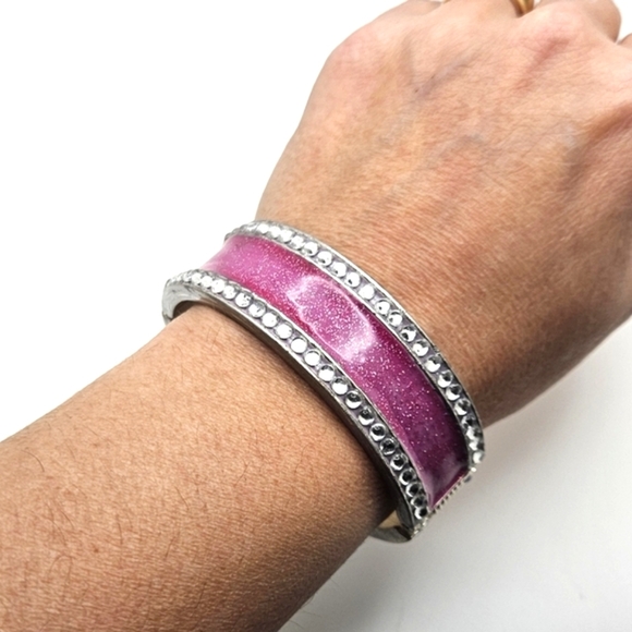 Jewelry - 🆓️ FREE ADD ON TO BUNDLE Blue Pink and Silver Clamper Bangle Bracelet